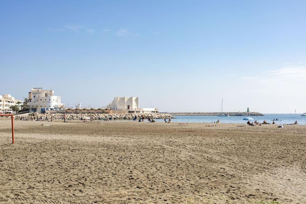 Home Rosa Benalmádena Eksteriør bilde