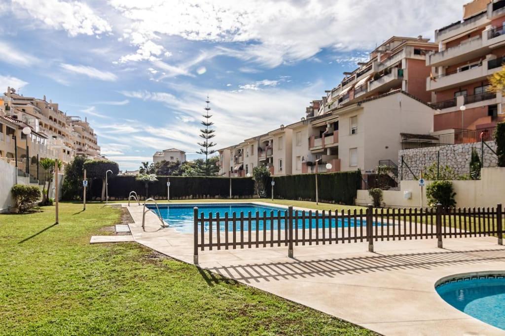 Home Rosa Benalmádena Eksteriør bilde