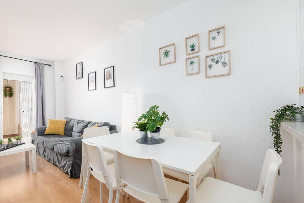 Home Rosa Benalmádena Eksteriør bilde